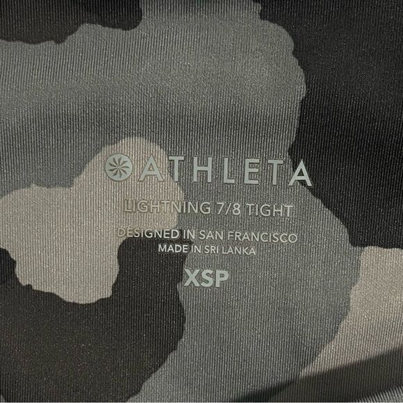 Athleta Camo Lightning 7/8 Tight Leggings Size XSP - Picture 5 of 7